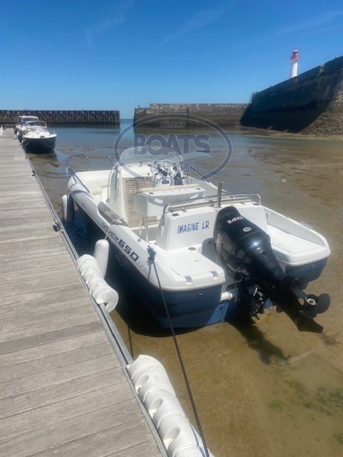 slider 1 Beneteau Flyer 650 Open